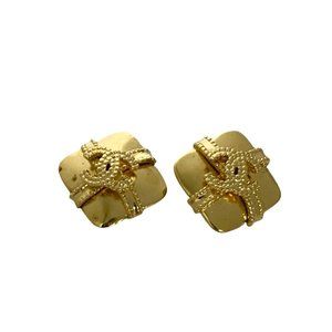 CHANEL Vintage 97A Engraved Coco Mark Motif Earrings/Ear Cuff Gold 69077